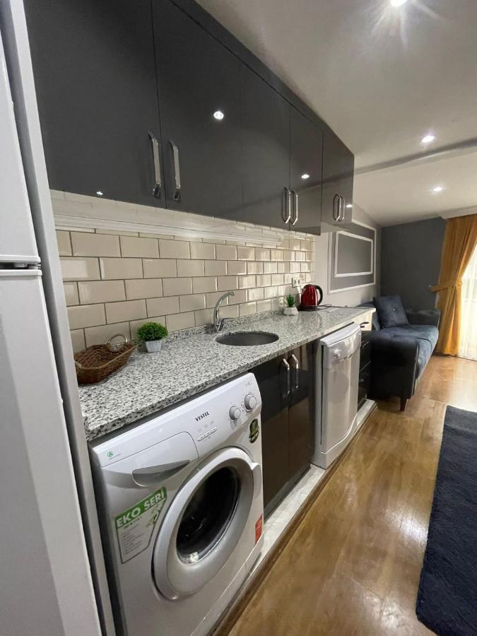 Smf Suites 1+1 4 Стамбул Екстер'єр фото